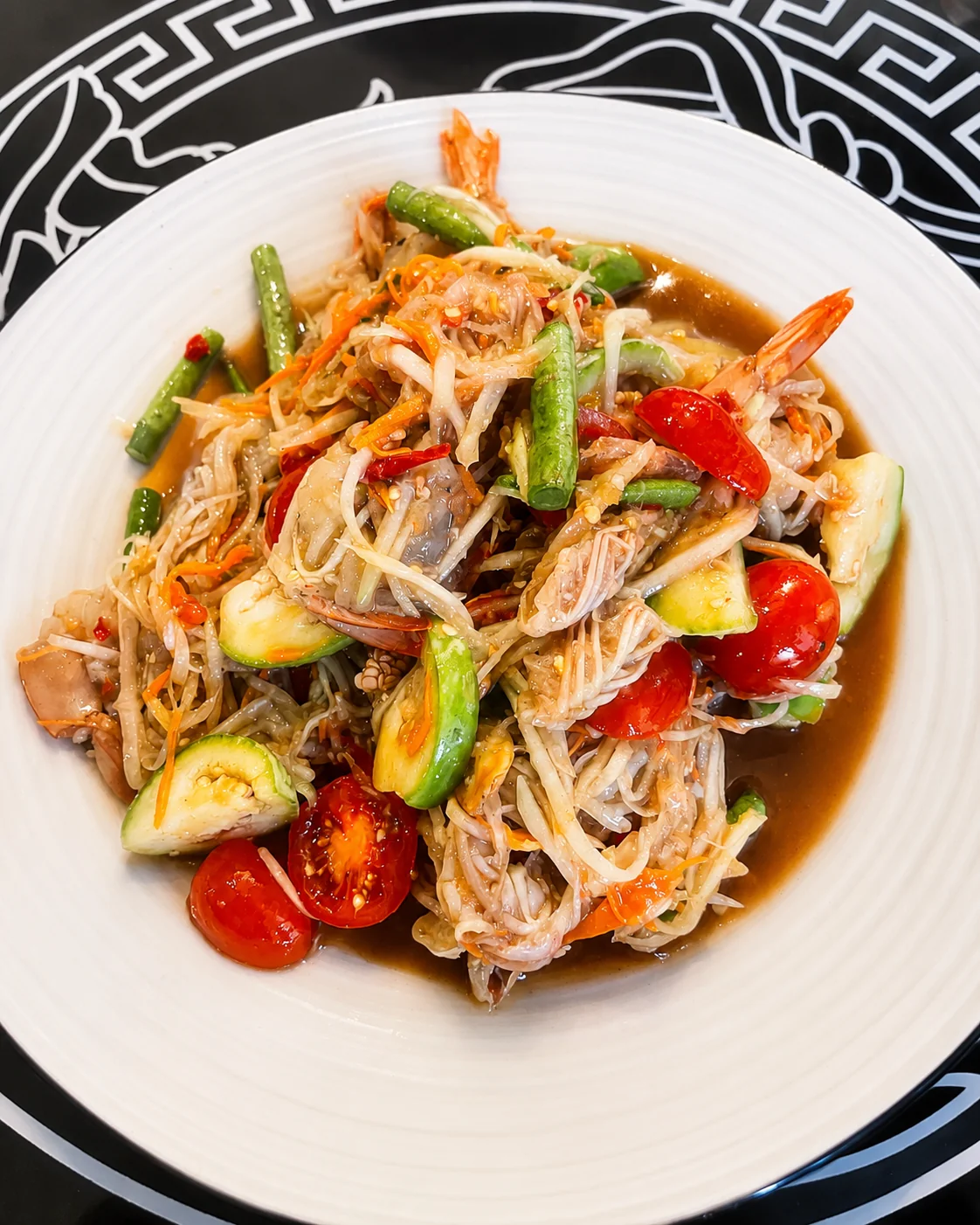 Papaya salad (som tum) with prawns at Tawan Chay