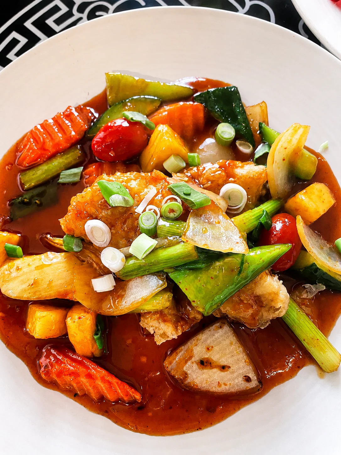 Sweet and sour stir-fry with pineapple at Tawan Chay